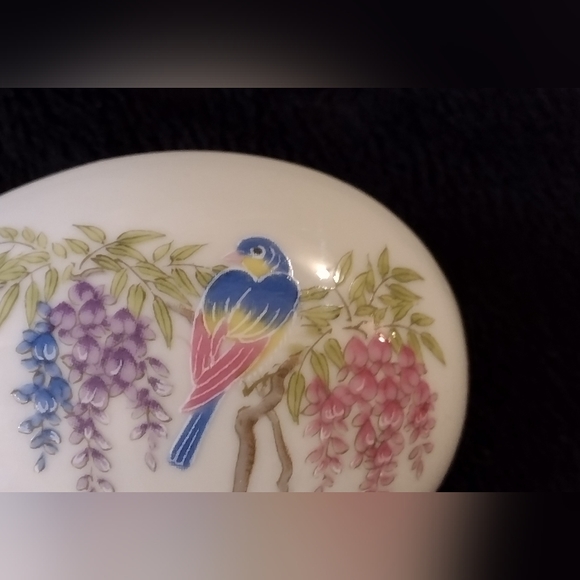 Vintage stamped egg figurine - Picture 5 of 9